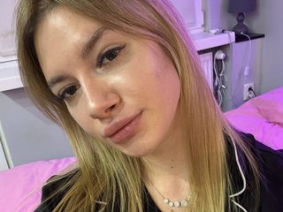 Еротичен видео чат EmmaNix18