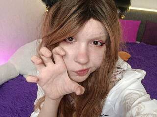 Еротичен видео чат Emmy-Rise