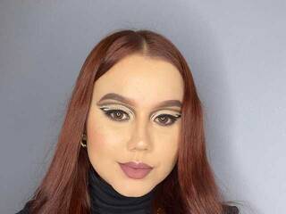 Еротичен видео чат Emyli-jackson