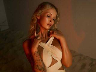 Еротичен видео чат Eroticann