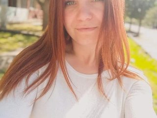 Еротичен видео чат EstelleMillie