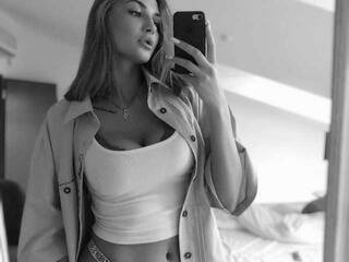 Еротичен видео чат Eva-Flys