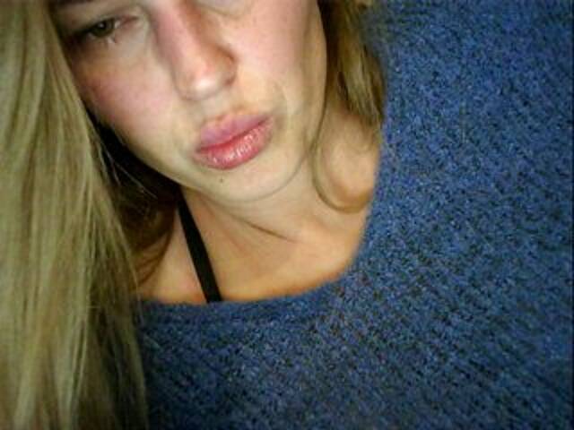 Екранни снимки на излъчване AngelLadyEva