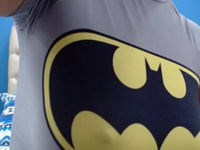 Екранни снимки на излъчване EvelynOwens