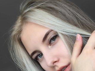 Еротичен видео чат Evvvaaa