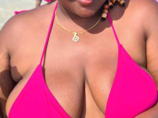 Еротичен видео чат Fatpussydoll