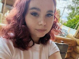 Еротичен видео чат Fleurdelysa