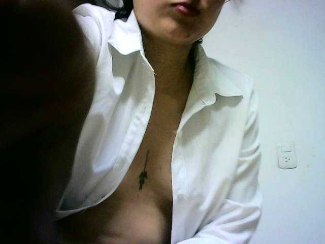 Екранни снимки на излъчване Flora-med