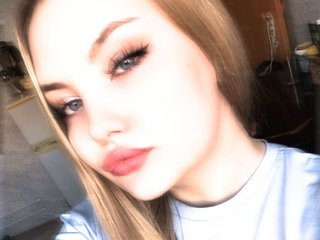 Еротичен видео чат FloraFairy