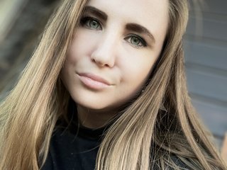 Еротичен видео чат Fox-Alenka