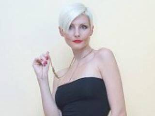 Еротичен видео чат foxi1010