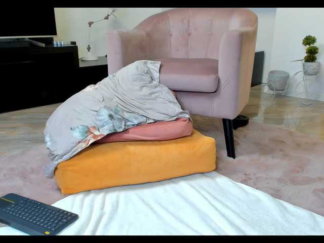 Екранни снимки на излъчване Foxyee