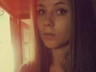 Еротичен видео чат foxygirl987