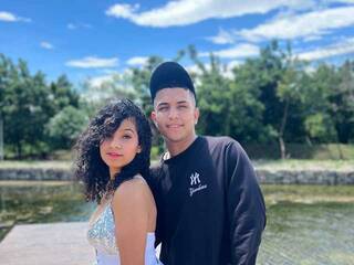 Еротичен видео чат FUCKSEX-18