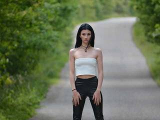 Еротичен видео чат GadeeaRed