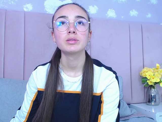 Екранни снимки на излъчване Gary-moon-