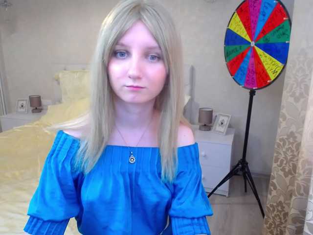 Снимки YourDesserte Hello guys! Welcome to my room) Lets chat and have fun together! PVT-GRP On for you) spin wheel for 100! hot show with a wet t-shirt!