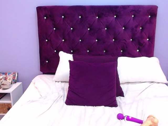 Екранни снимки на излъчване GigiThunderfo