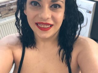 Еротичен видео чат GiuliaHotXXX1