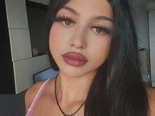 Еротичен видео чат GiuliaSya