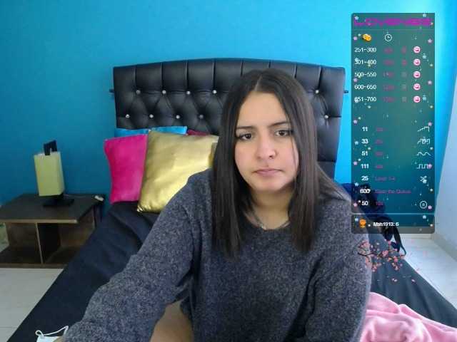 Снимки goddesstepha 13h on!! Come and enjoy with me, goal will show a big surprise! fav numbers 11 33 55 111