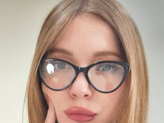 Еротичен видео чат GoldyFox