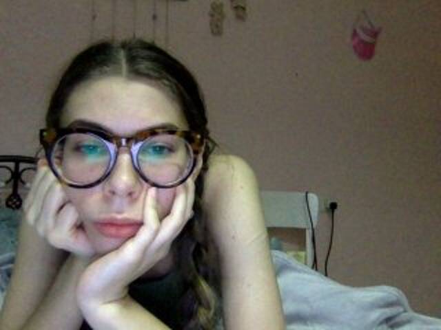 Екранни снимки на излъчване LiLuGrey