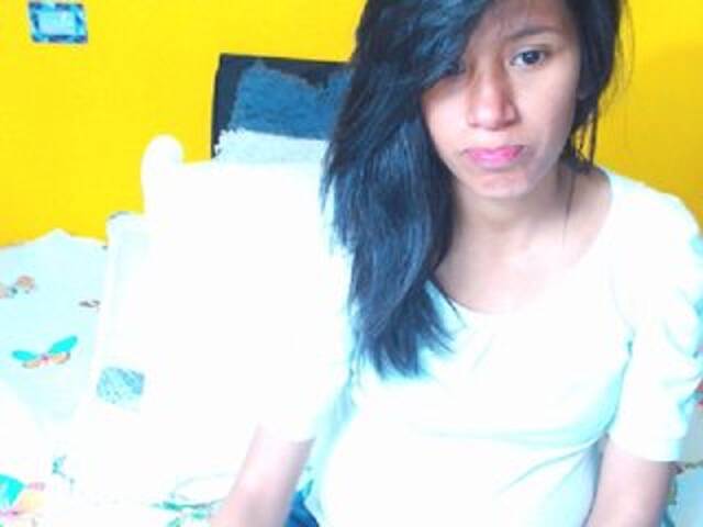 Екранни снимки на излъчване guilty-con