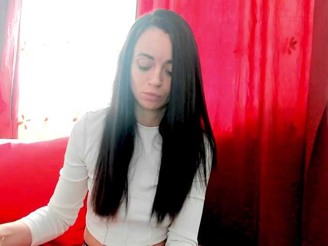 Екранни снимки на излъчване HaileyBee