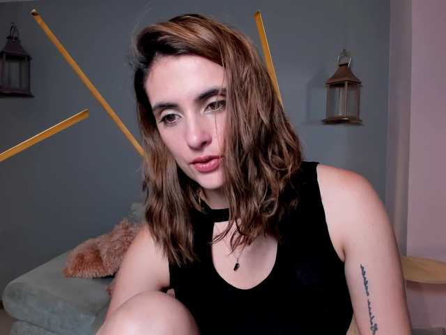 Екранни снимки на излъчване HaleySummer