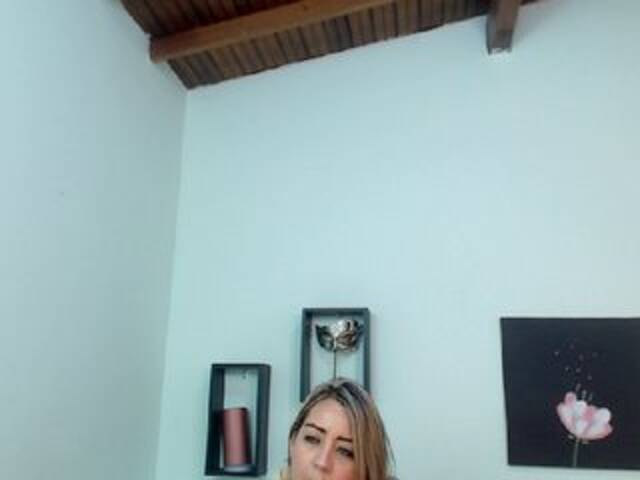 Екранни снимки на излъчване hallerusell1