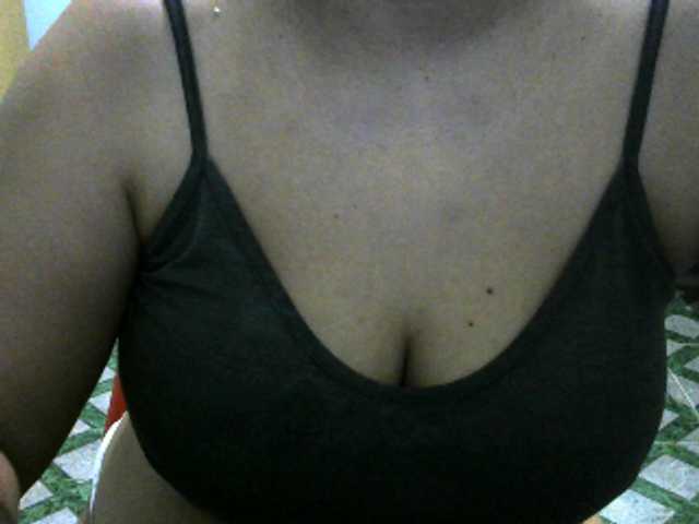 Екранни снимки на излъчване DynePink