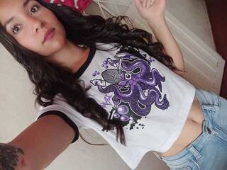 Еротичен видео чат Hanna-Roberts