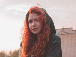 Еротичен видео чат Lulusweetgirl