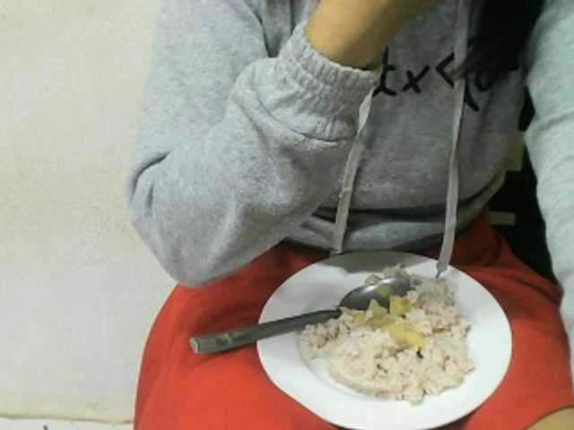 Екранни снимки на излъчване Harivelo22