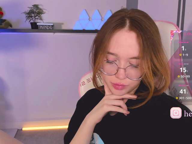 Екранни снимки на излъчване hee_jin