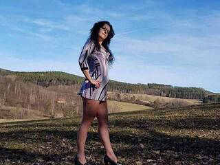 Еротичен видео чат Helenka02