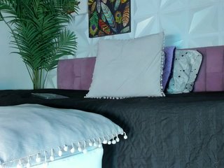 Еротичен видео чат Hellen-Sky