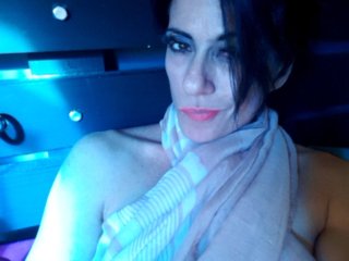 Снимки HelloCleo40 Come on out to play.