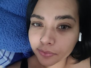 Еротичен видео чат HeyiamLuna