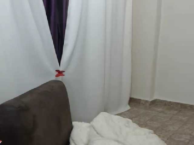 Екранни снимки на излъчване Hippolyta