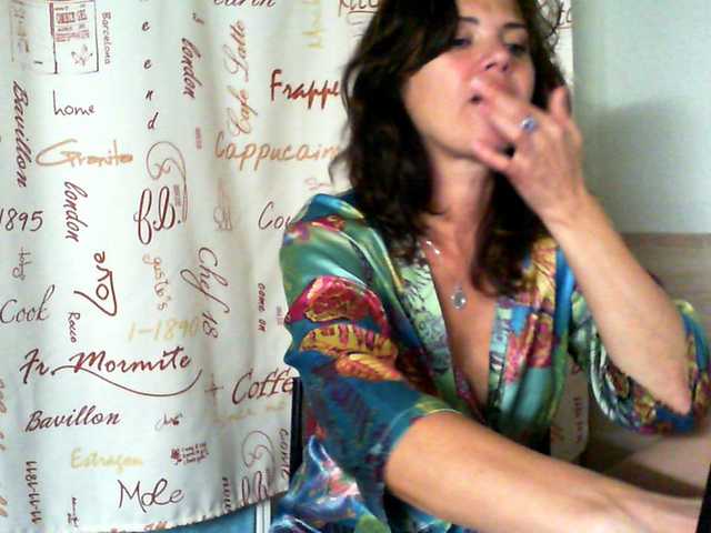 Екранни снимки на излъчване Hirrona