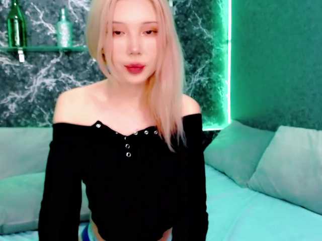 Снимки HitomiCho always waiting for gentleman ) be soft with me ^^ #asian#tightpussy#skinny#shy#18