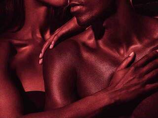 Еротичен видео чат Holly-and-BBC