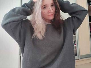 Еротичен видео чат HolySteel