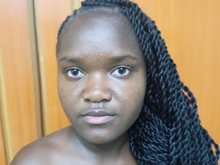 Еротичен видео чат Horny-Barbie