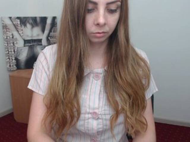 Екранни снимки на излъчване Hot-Fantasy