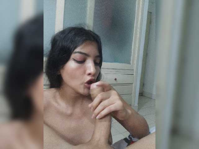Екранни снимки на излъчване hot-life-girl