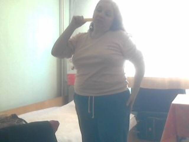 Екранни снимки на излъчване Hotcutiefun