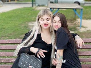 Еротичен видео чат Hotgirls221